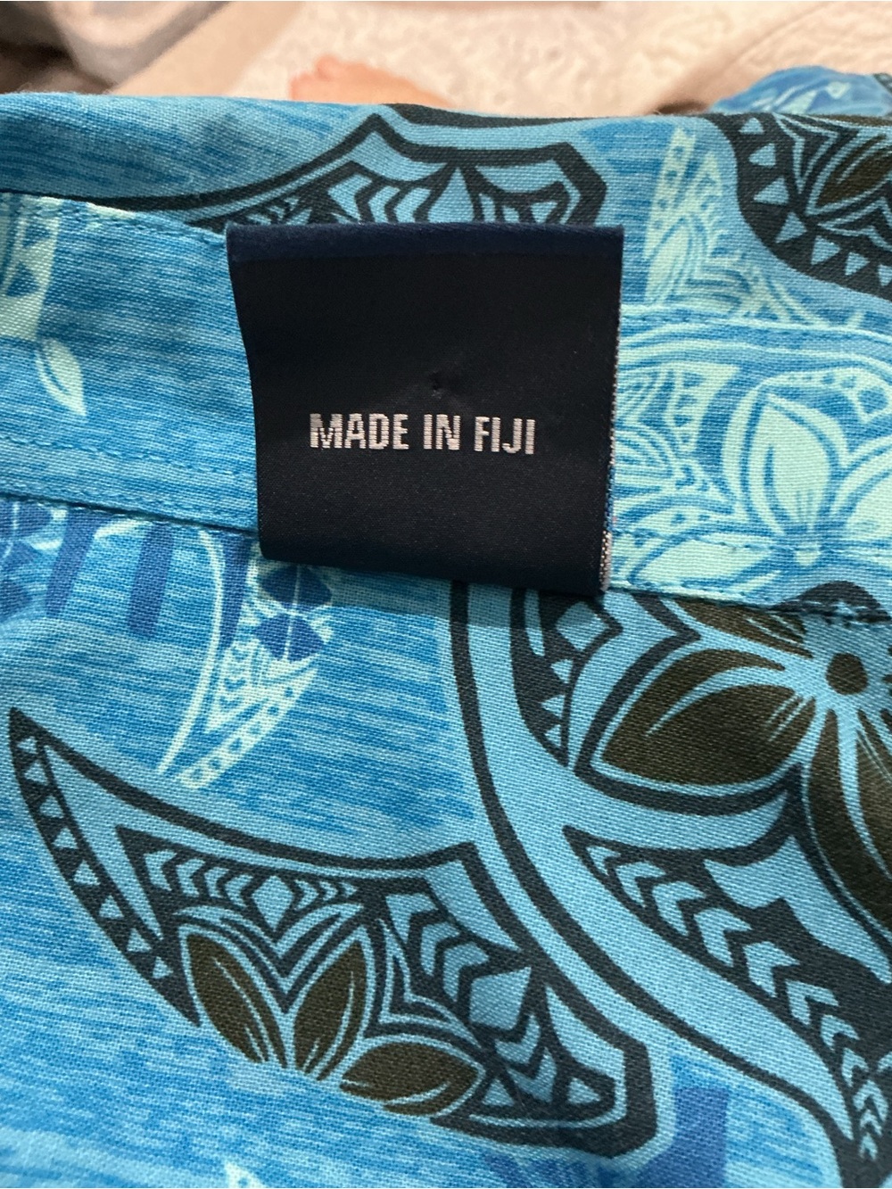 AISOKULA Fiji Turtle Blue Aloha Bula Shirt Men’s Size S - Picture 5 of 10